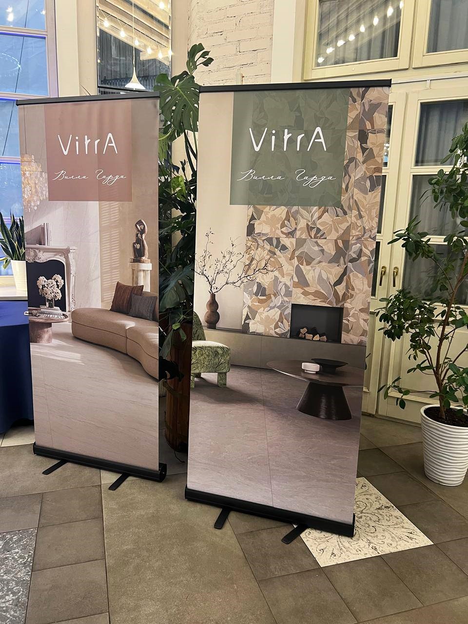Баннеры VitrA Вилла Гарда в салоне