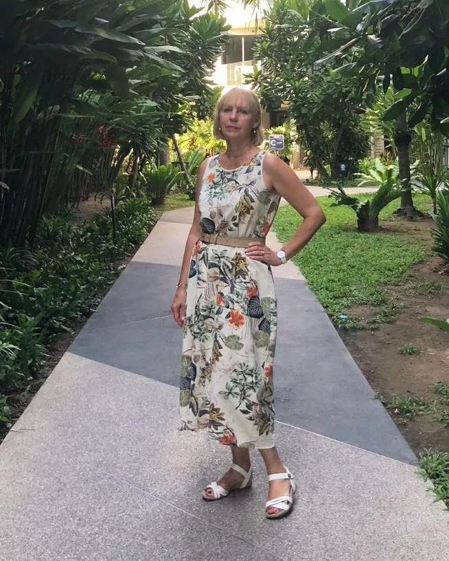 Елена Вэлхли